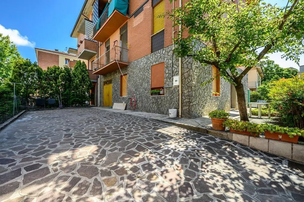 Parking&Wifi Free / Hesperia Groundfloor Oasis Apartamento Modena Itália
