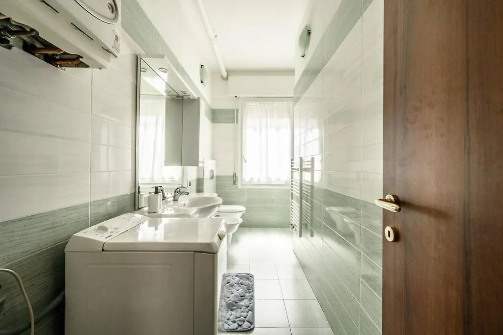 Parking&Wifi Free / Hesperia Groundfloor Oasis Apartment Modena Italy